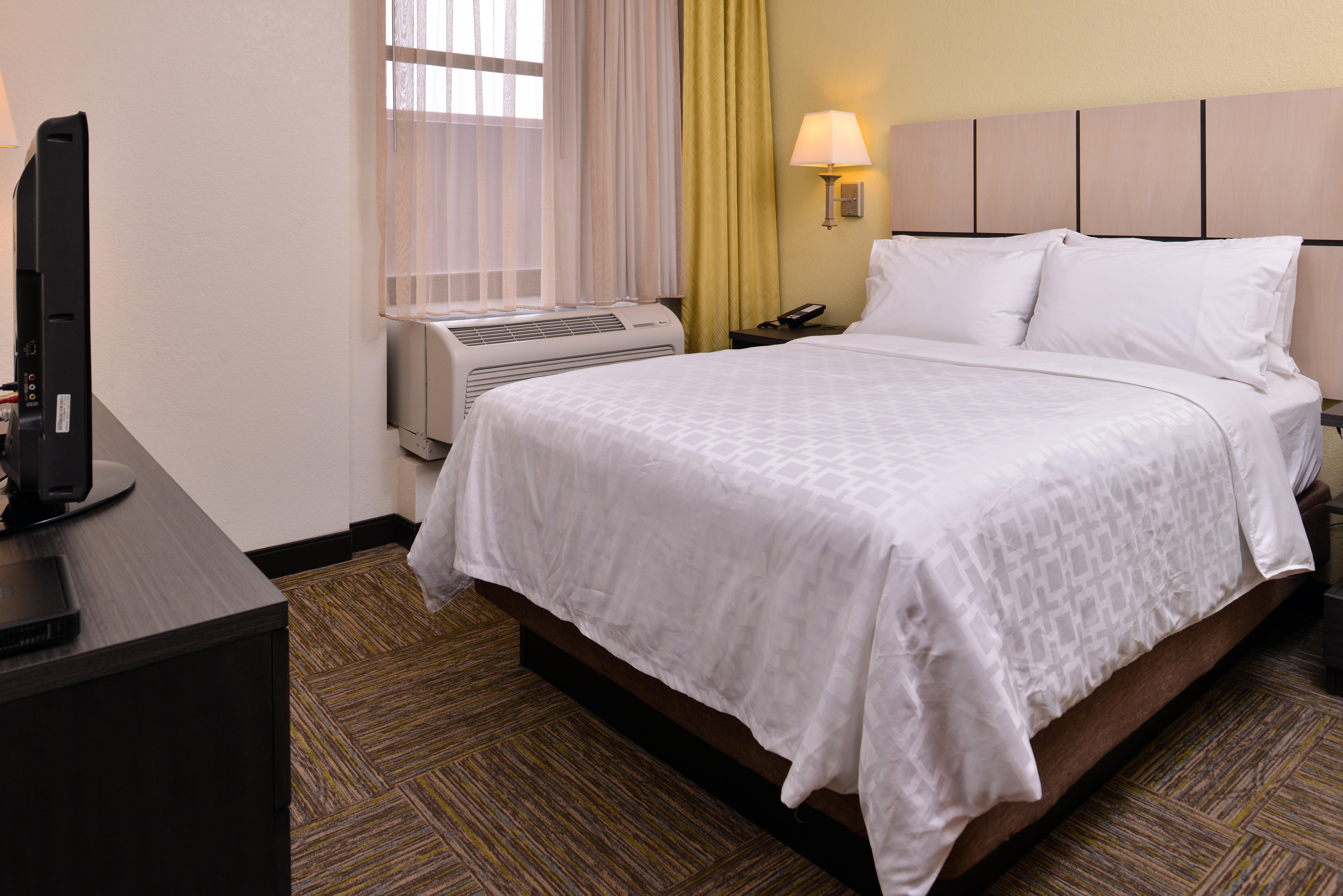 Candlewood Suites Terre Haute By Ihg المظهر الخارجي الصورة