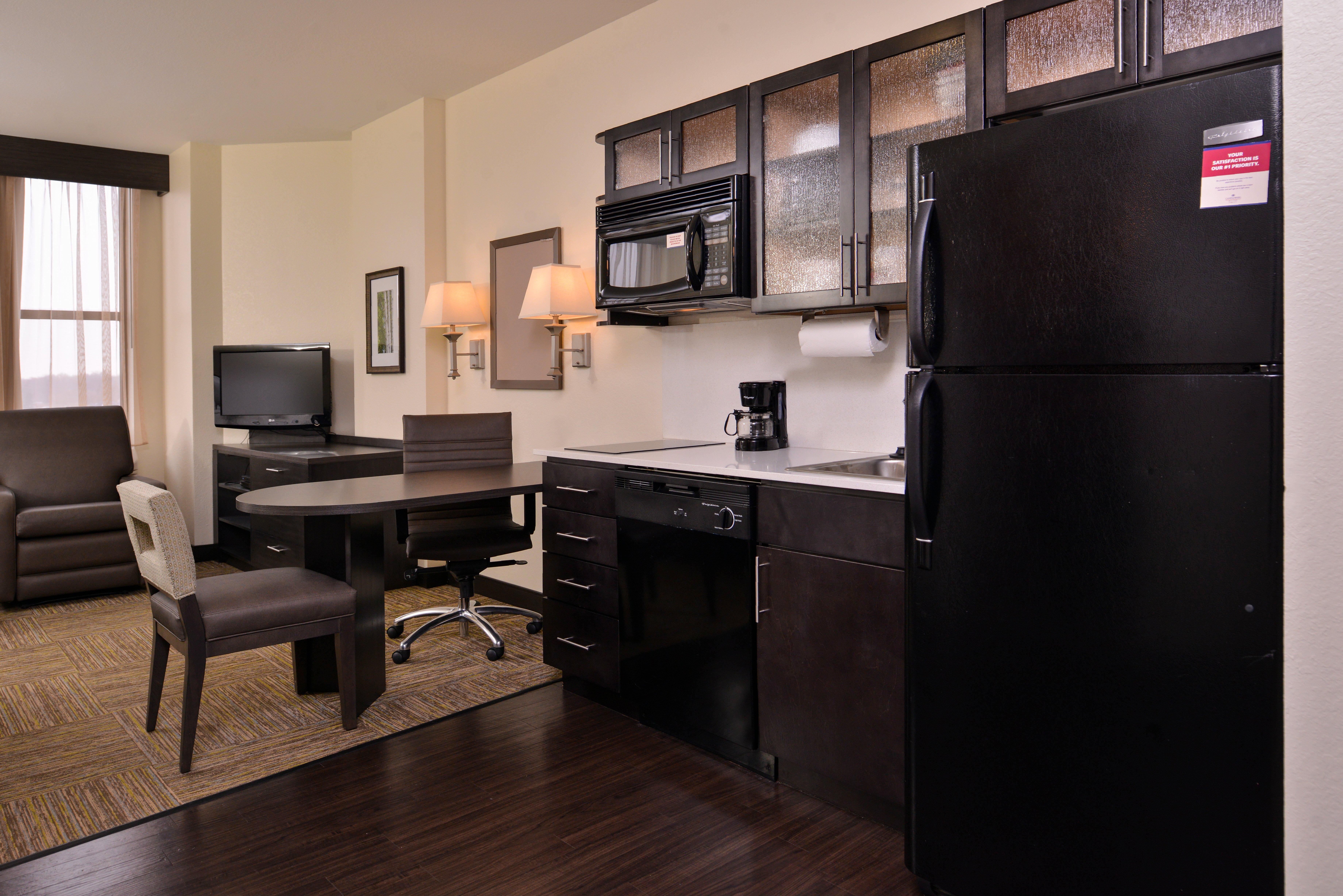 Candlewood Suites Terre Haute By Ihg المظهر الخارجي الصورة