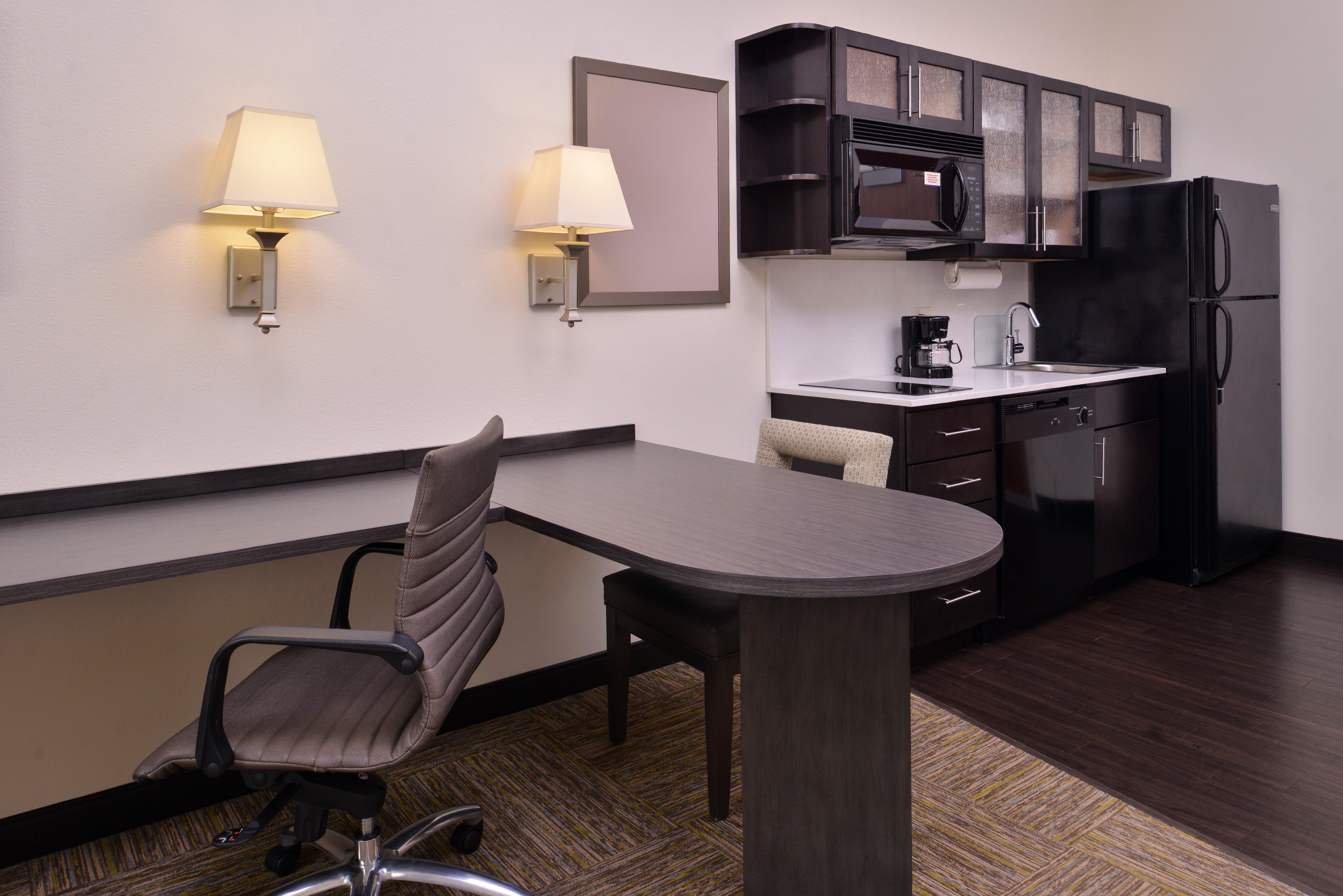 Candlewood Suites Terre Haute By Ihg المظهر الخارجي الصورة