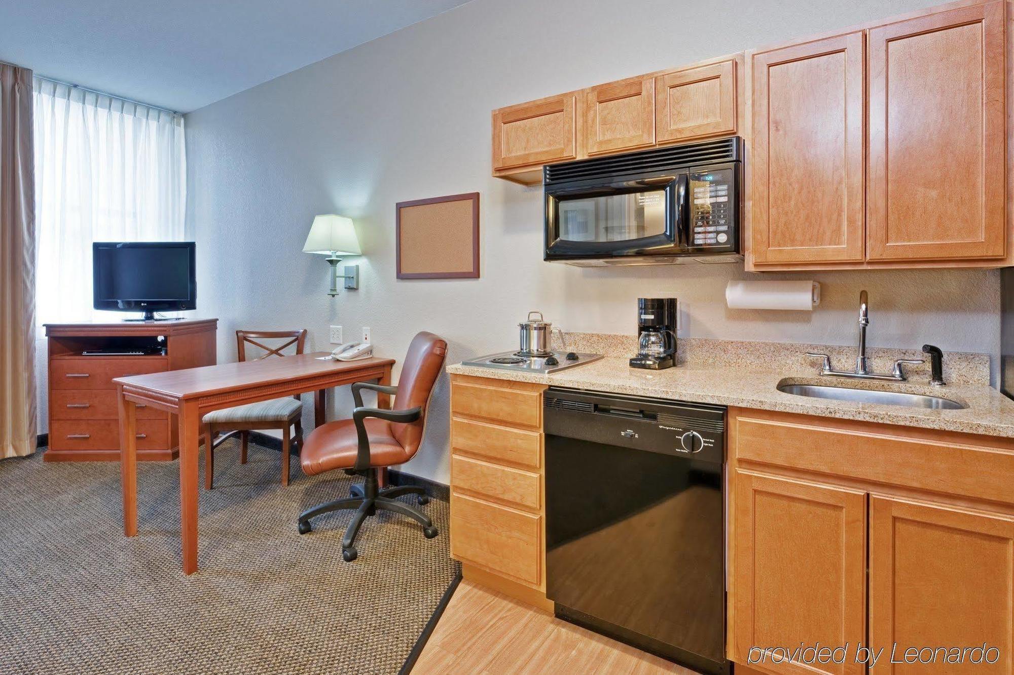 Candlewood Suites Terre Haute By Ihg المظهر الخارجي الصورة