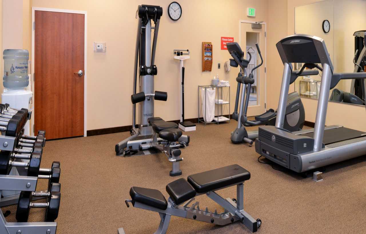 Candlewood Suites Terre Haute By Ihg المظهر الخارجي الصورة